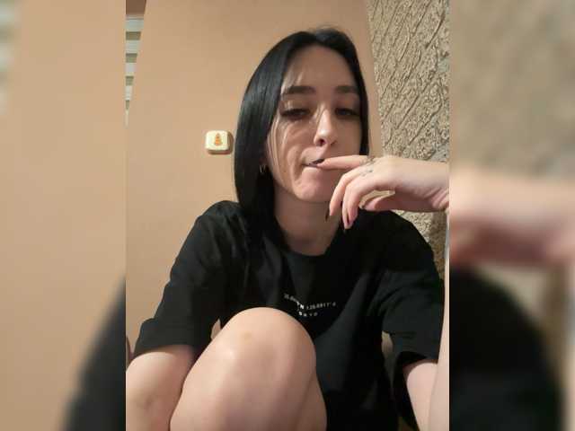 Kurama27 live cam on BongaCams