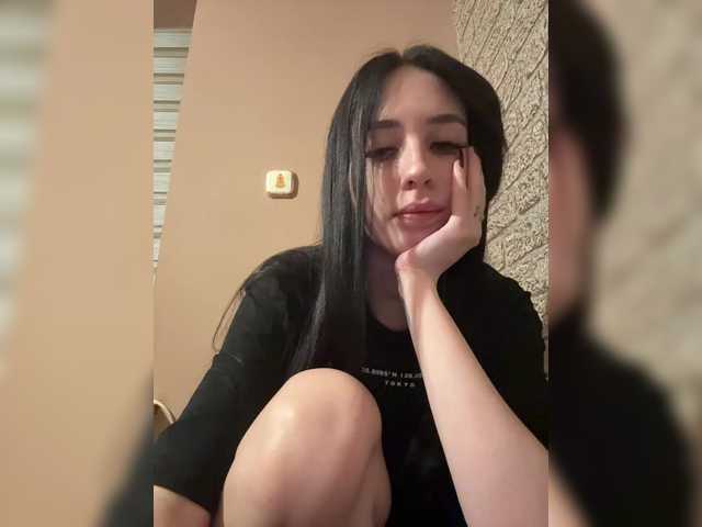 Kurama27 live cam on BongaCams