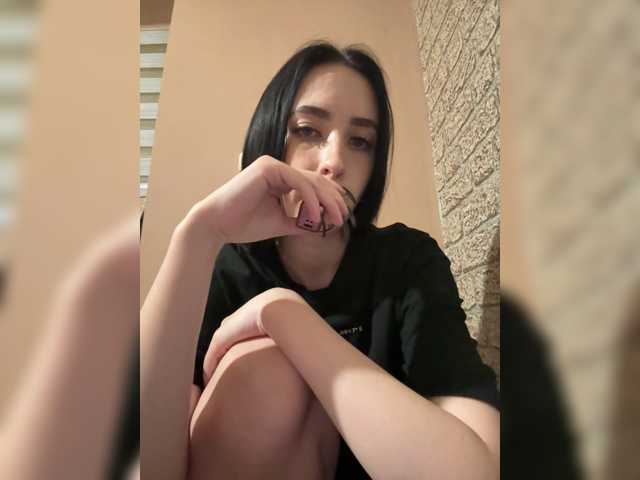 Kurama27 live cam on BongaCams