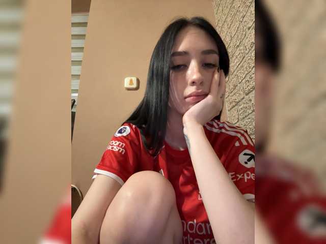 Kurama27 live cam on BongaCams