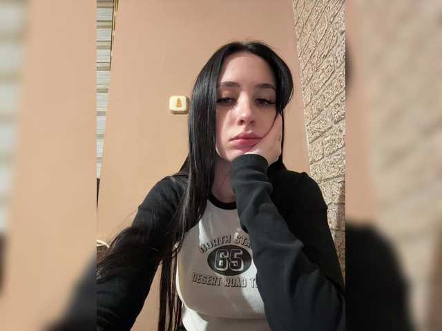 Kurama27 live cam on BongaCams