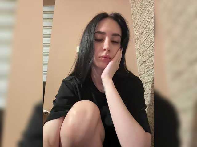 Kurama27 live cam on BongaCams