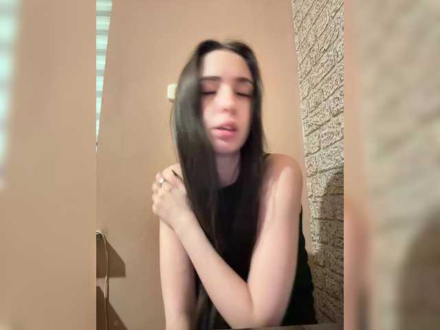 Hikikomori27 webcam
