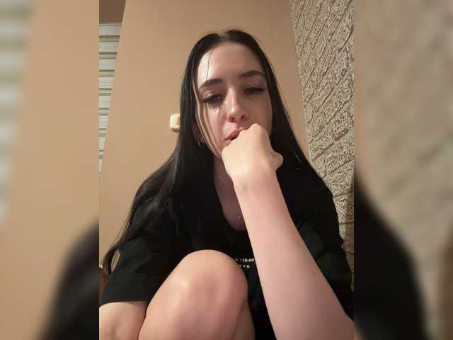 Hikikomori27
