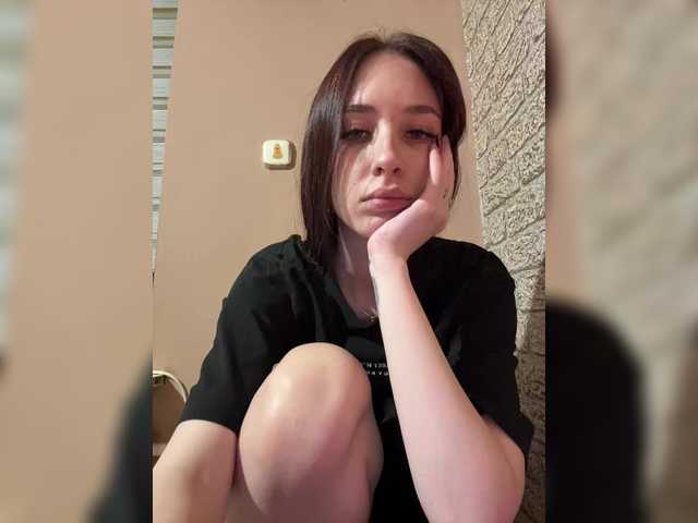 Kurama27 live cam