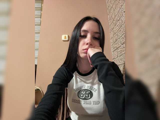 Kurama27 live cam on BongaCams