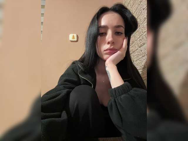 Kurama27 live cam on BongaCams