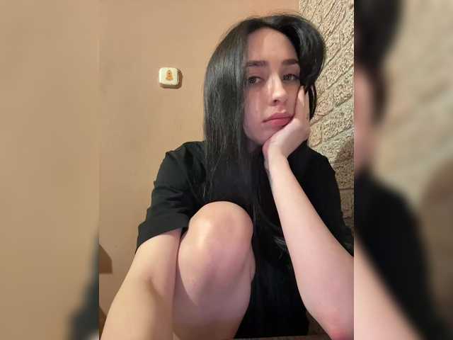 Kurama27's BongaCams show and profile