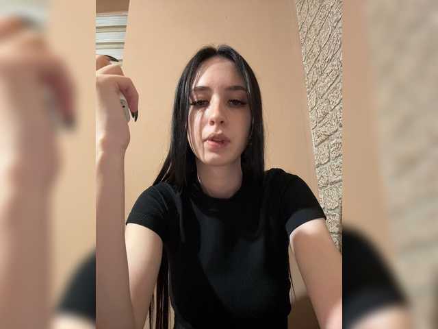 Kurama27 live cam on BongaCams