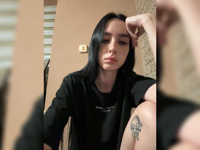Kurama27 live cam on BongaCams