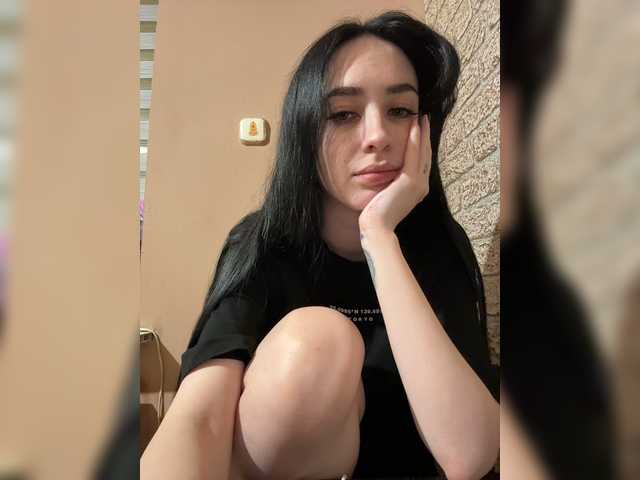 Kurama27 live cam on BongaCams