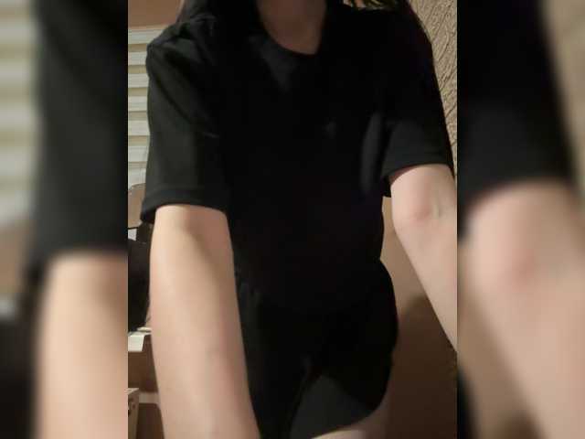 Kurama27 live cam on BongaCams