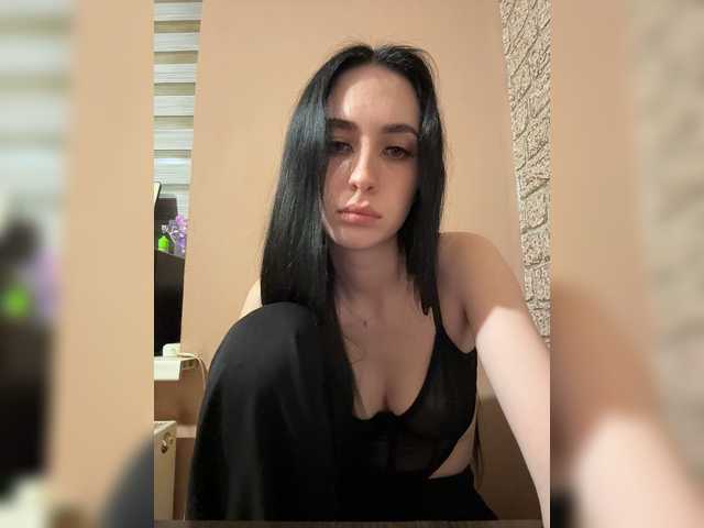 Kurama27 live cam on BongaCams