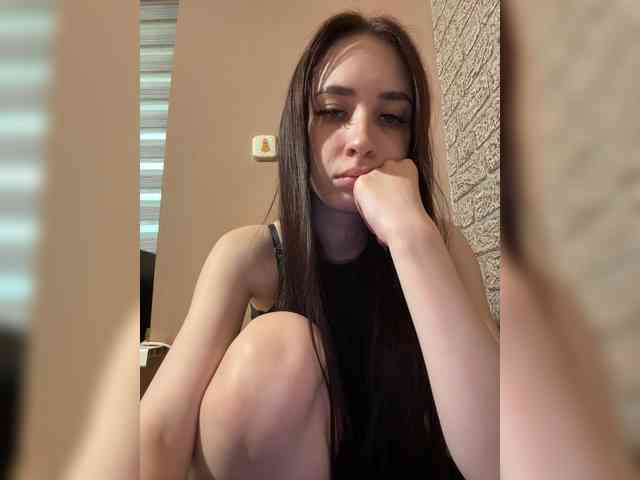 Hikikomori27 webcam