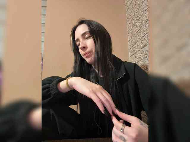 Modèle: Hikikomori27