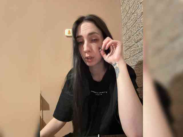 Hikikomori27 webcam