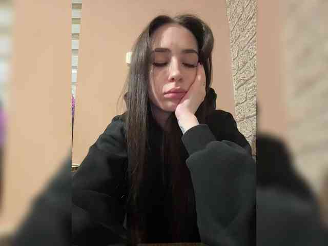 Hikikomori27 webcam
