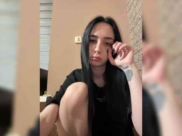 Hikikomori27 webcam