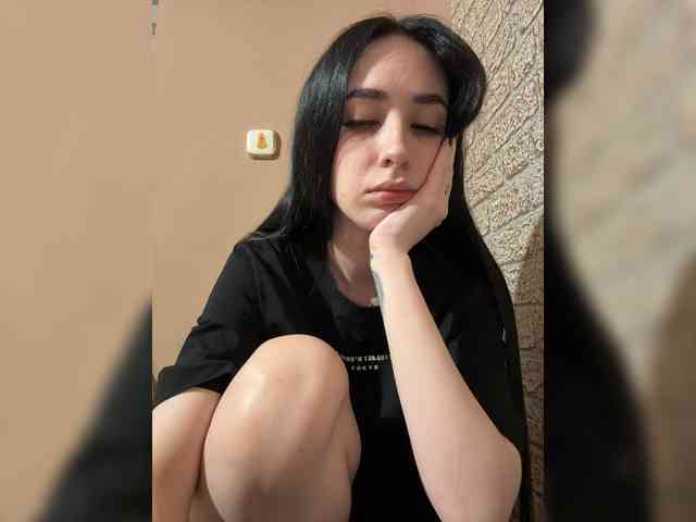 Hikikomori27 webcam