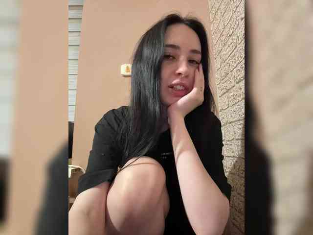 Hikikomori27 webcam