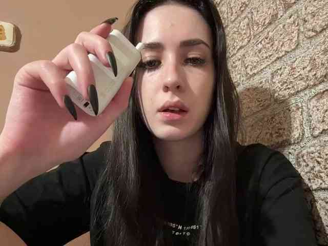Modèle: Hikikomori27