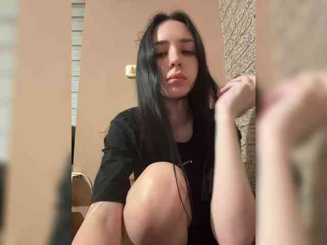 Hikikomori27 webcam