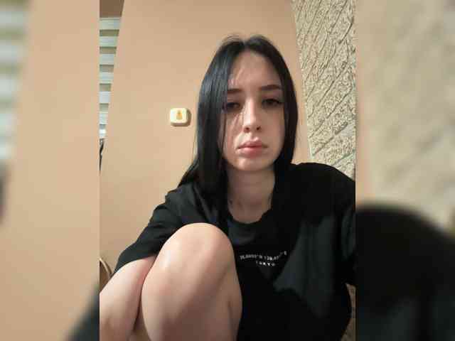 Hikikomori27 webcam