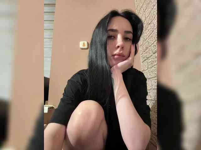Hikikomori27 webcam