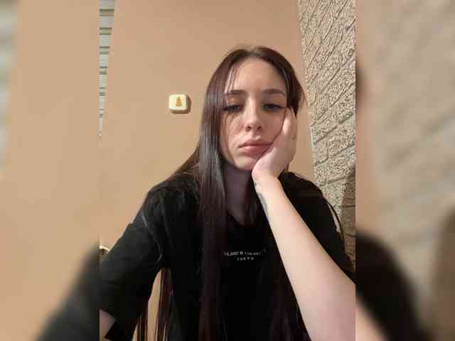 Hikikomori27 webcam