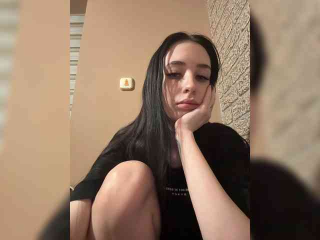 Hikikomori27 webcam