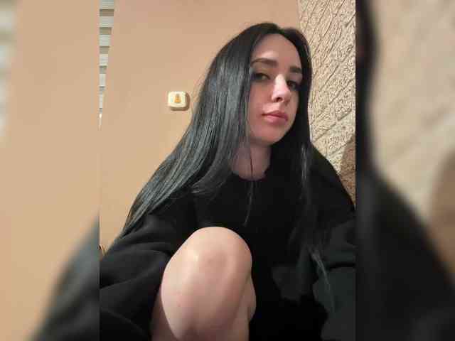 Hikikomori27 webcam