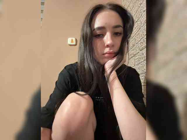 Hikikomori27 webcam