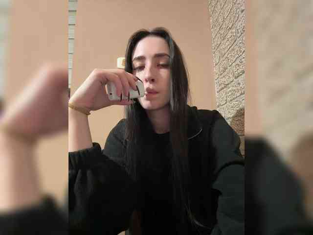 Modèle: Hikikomori27