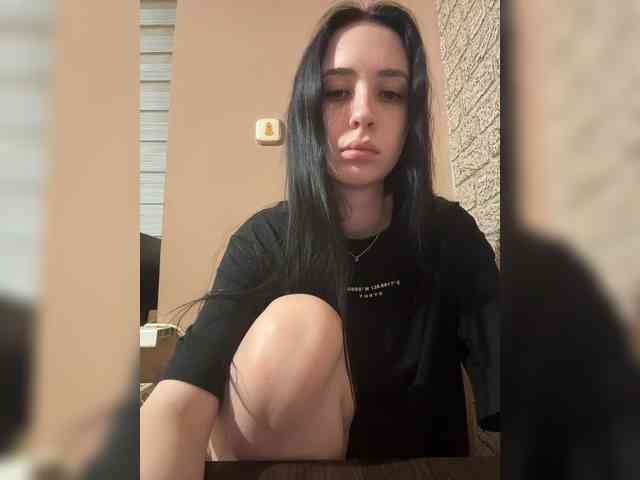 Hikikomori27 webcam