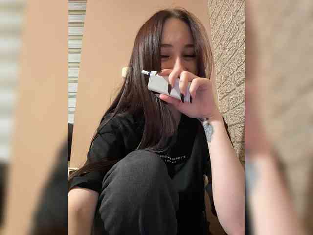 Hikikomori27 webcam
