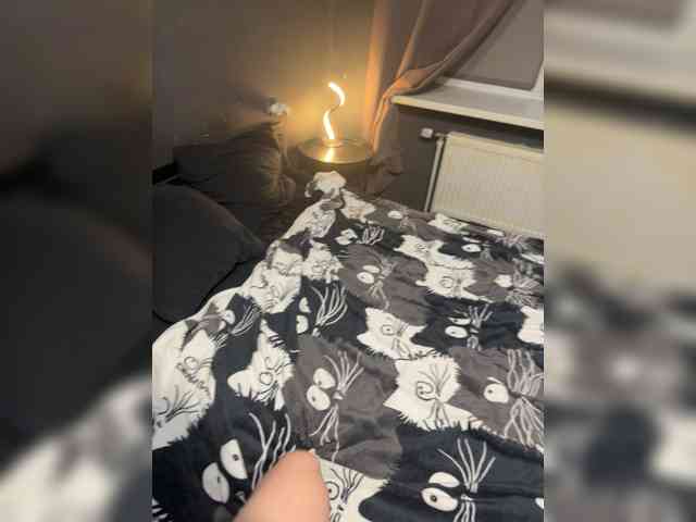 Modèle: Hikikomori27