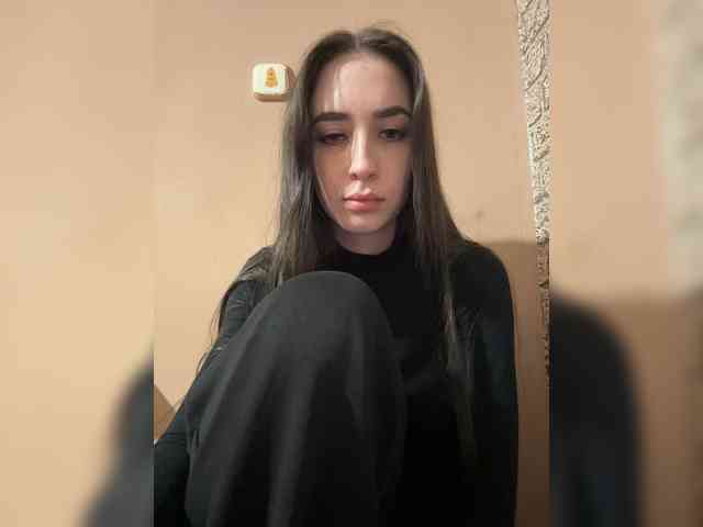 Hikikomori27 webcam