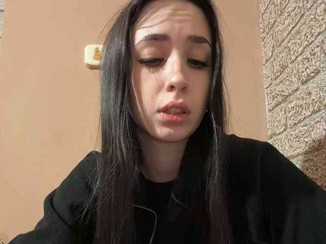 Hikikomori27 webcam