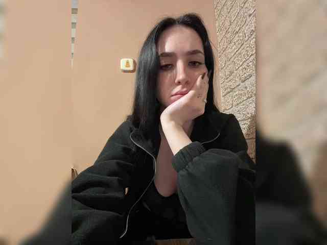 Hikikomori27 webcam