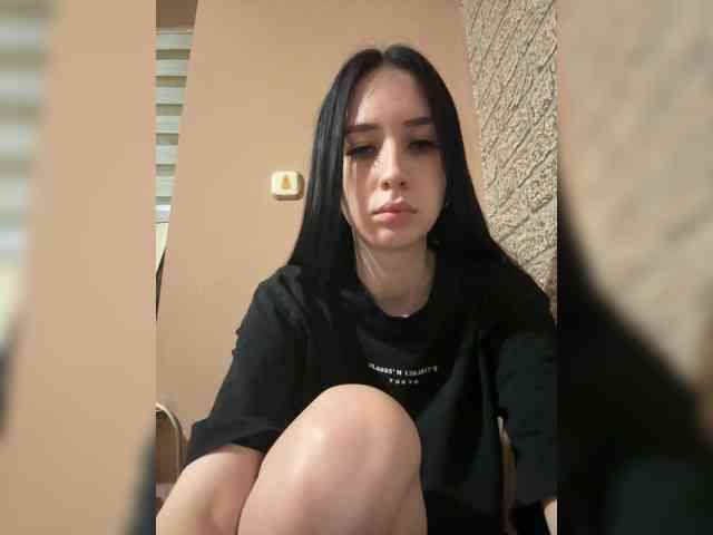 Hikikomori27 webcam