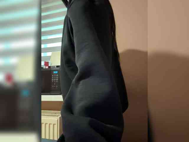 Hikikomori27 webcam