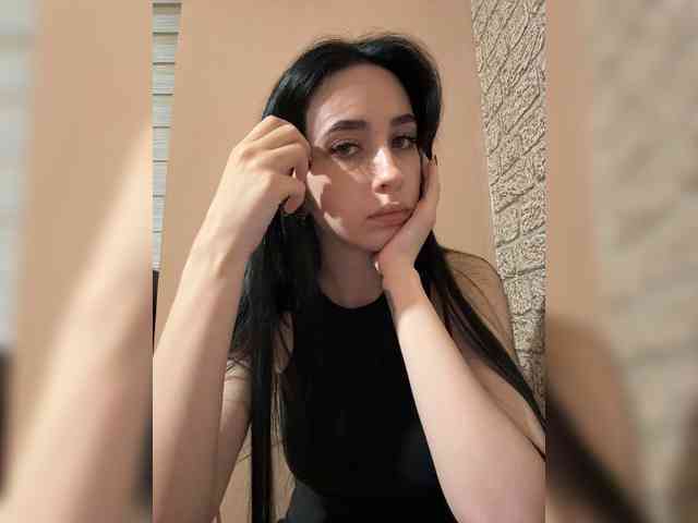 Hikikomori27 webcam