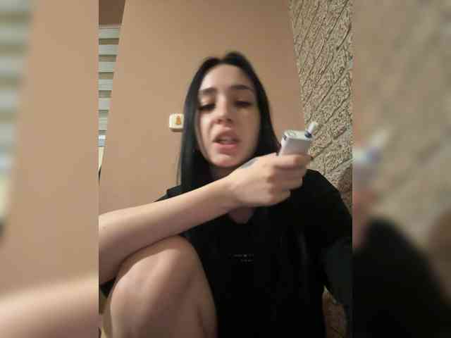 Hikikomori27 webcam