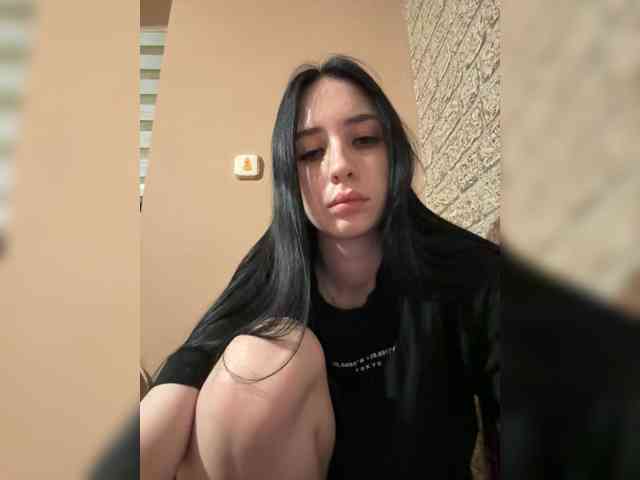 Hikikomori27 webcam