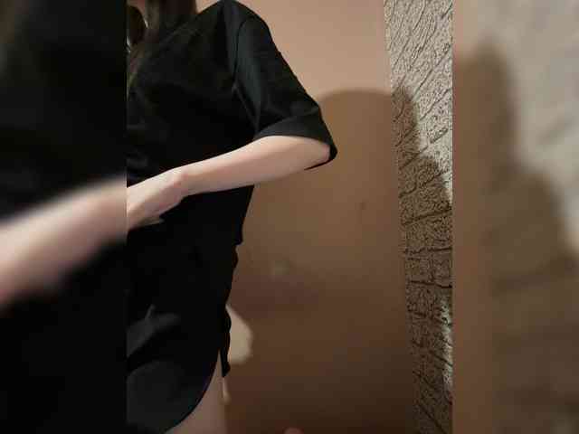 Hikikomori27 webcam