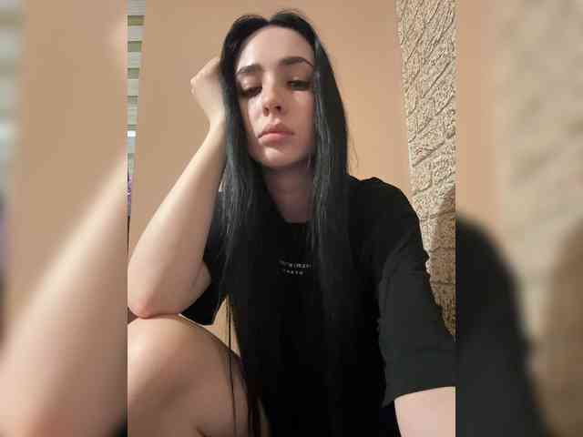 Hikikomori27 webcam