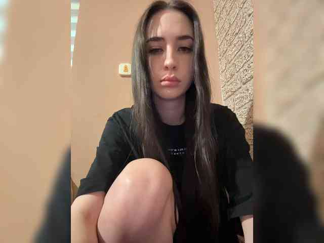 Hikikomori27 webcam