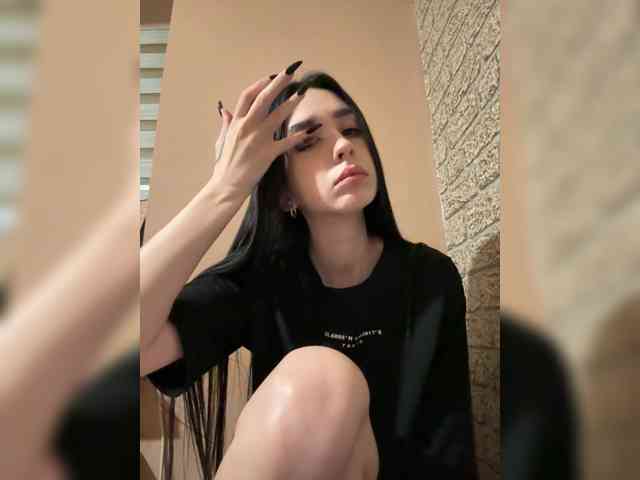 Hikikomori27