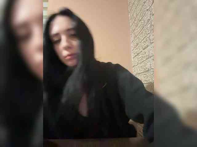 Hikikomori27 webcam