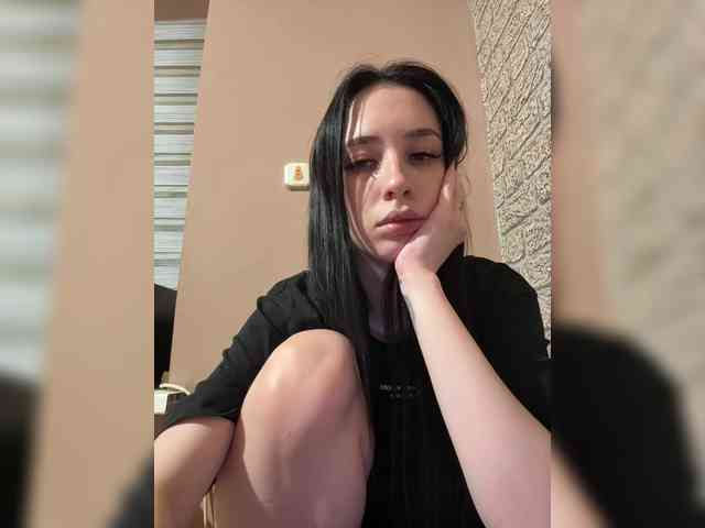 Hikikomori27 webcam